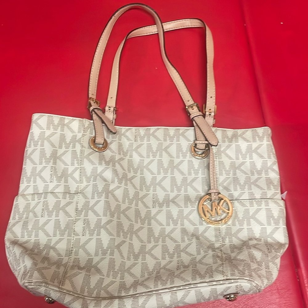 Michael Kors tote